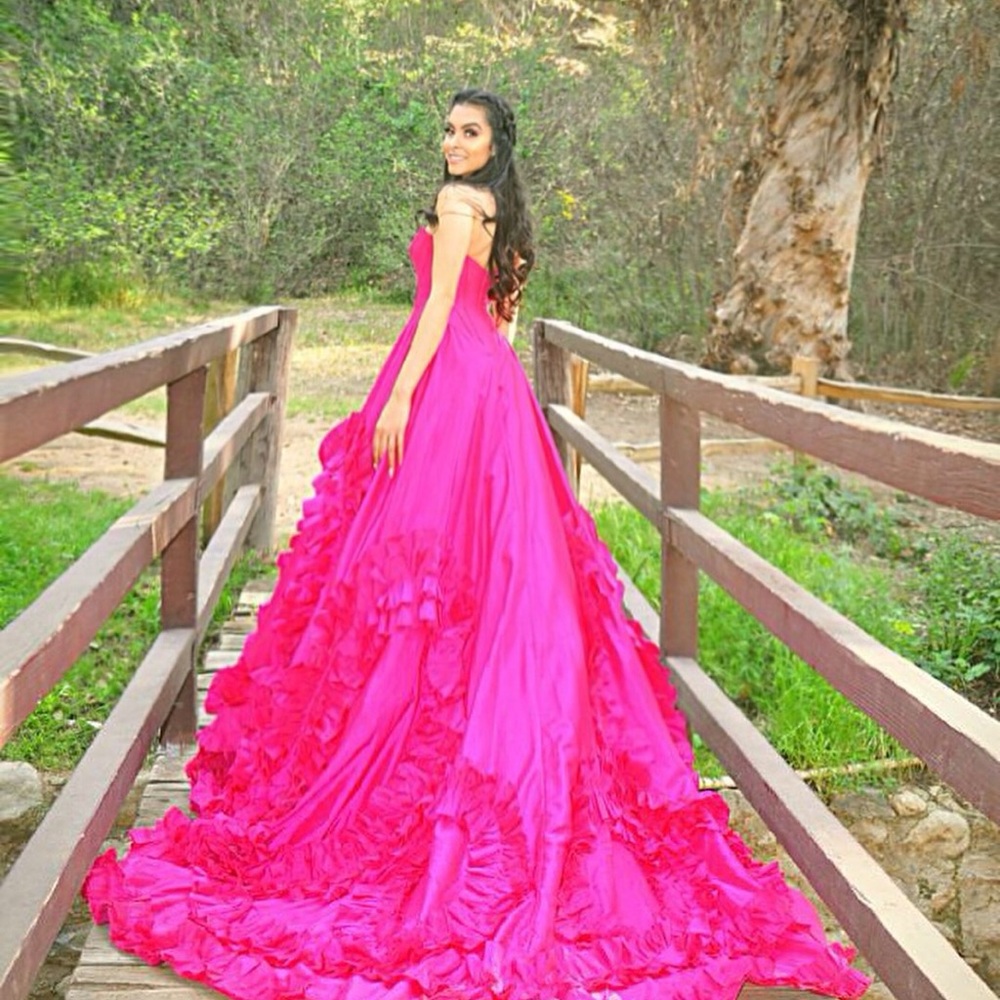 Meet your Posher, Nathalia